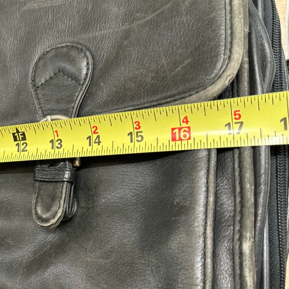 Vintage Black Leather Kenneth Cole Reaction High End Men’s Laptop Briefcase Bag